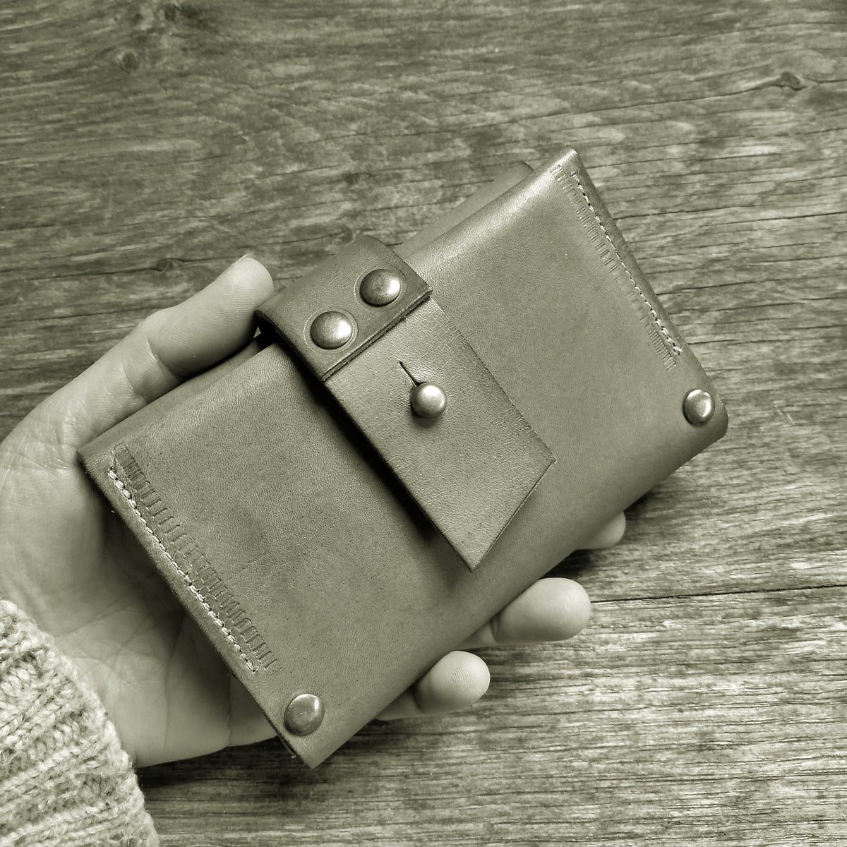Wela Wallet - Signature Colours