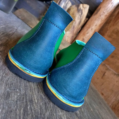 UK 7. POD Handmade Boots. No 4731