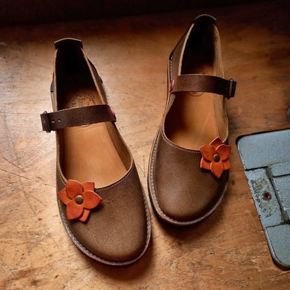 UK 6. MARIAN Handmade Shoes. No 4891