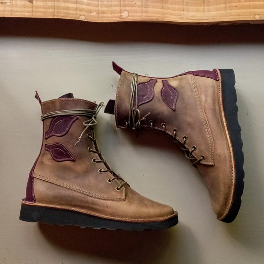 UK 7. TWIG Boot. 4975