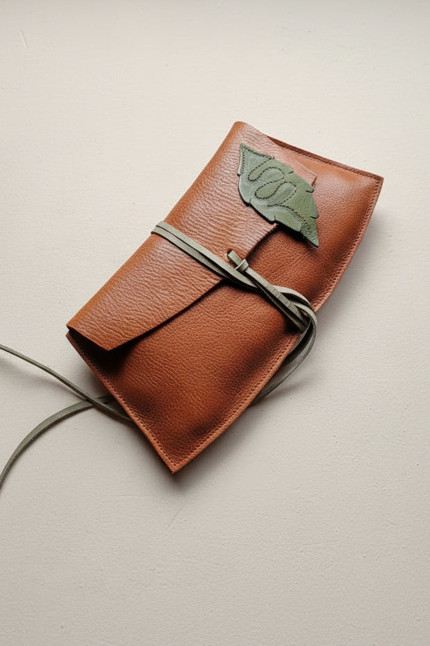 Isolde Clutch - No.5226