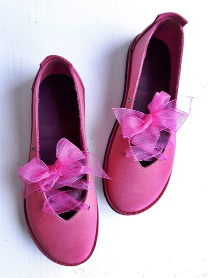 UK 5 Clara Shoe #3230