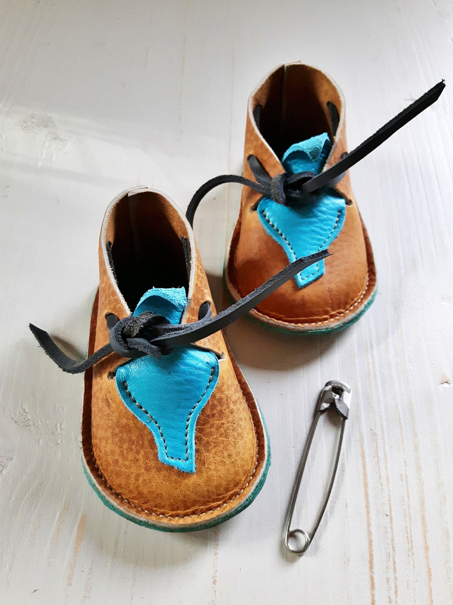 Size 1, IMP Baby Shoe, 9-12m #caramel / aqua