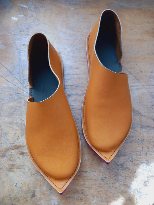 UK 5, OBERON Shoe #4334