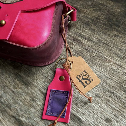 WARBLE. Mini Messenger Leather Bag. No 4684